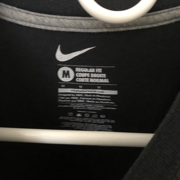 Nike shirt tshirt tee black basketball hoop - Picture 2 of 2